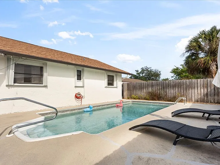 1332 Granada Blvd — Photo 31