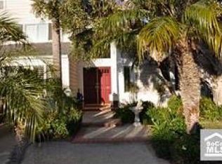 5761 Grimsby Dr, Huntington Beach, CA 92649