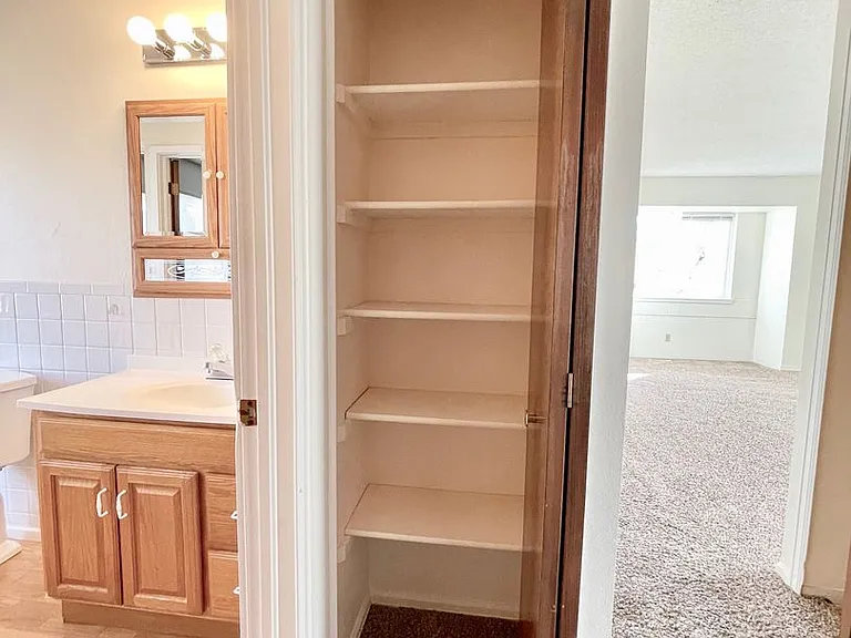 2110 Ambleside Dr — Photo 22