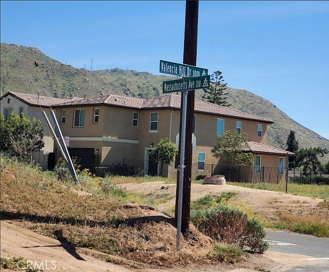 1st image of 3000 Valencia Hill Dr