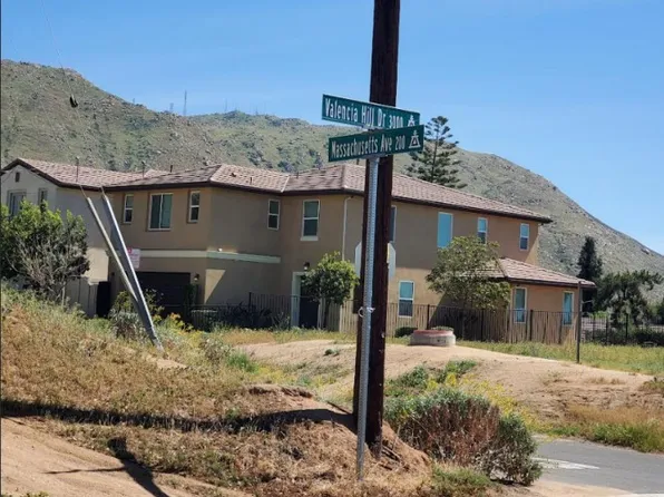 3000 Valencia Hill Dr, Riverside, CA 92507