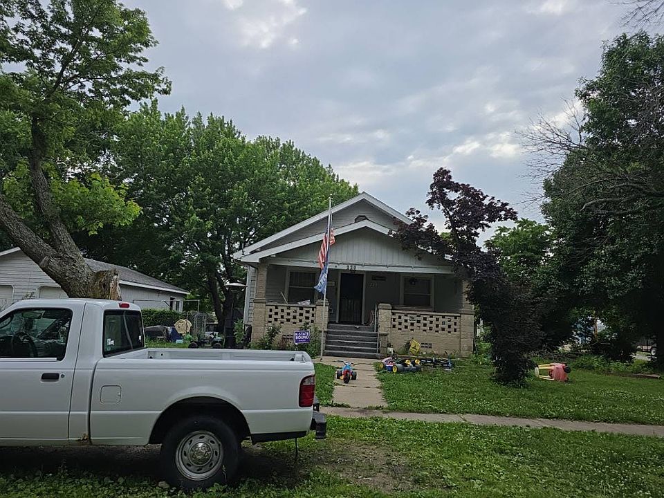 1st image of 228 N Ransom Rd