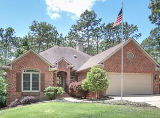 9 Sugar Gum Ln, Pinehurst, NC 28374