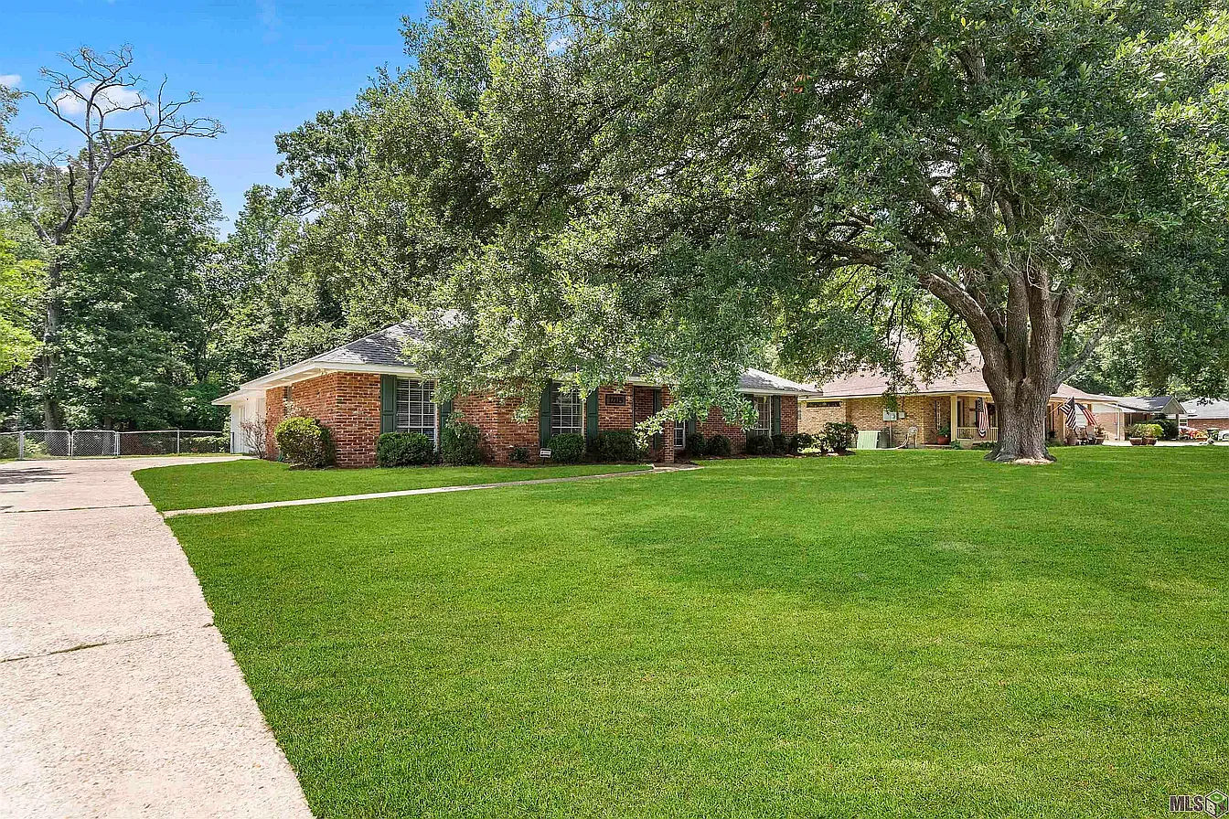 3 bed, 1462 sqft, $1,750 — Photo 3