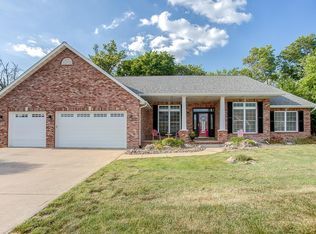 8909 Wendell Creek Dr, Saint Jacob, IL 62281