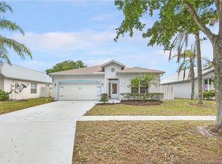 1709 Primrose Ct, Port Saint Lucie, FL 34952