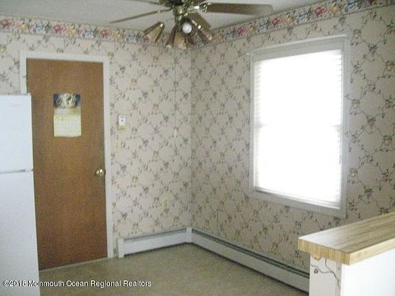 5th image of 11 Elmswell Ct