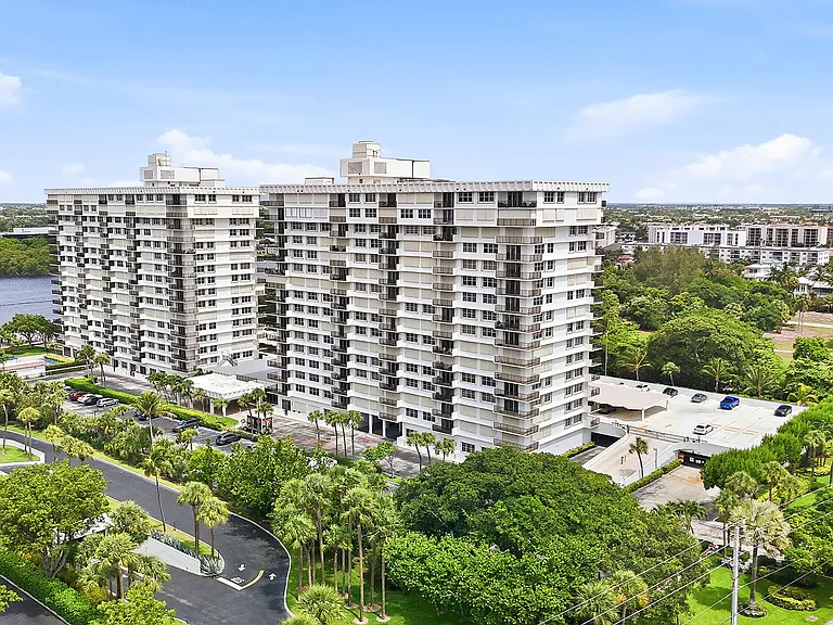 2121 N Ocean Blvd #405W — Photo 42