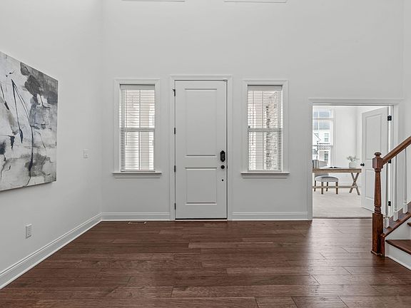 4th image of 508 White Oak Pond Rd