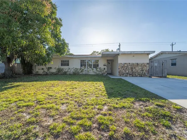 230 N 69th Way, Hollywood, FL 33024