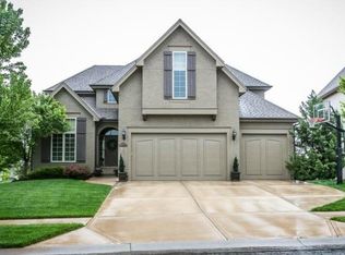 15511 Shawnee Dr, Overland Park, KS 66223