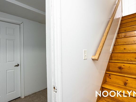 3rd image of 104 Jefferson St #3