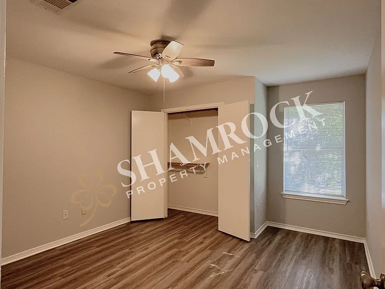 10205B Lilac — Photo 11
