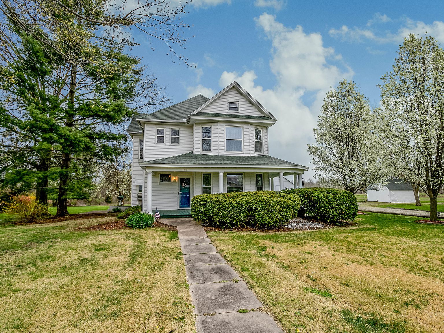 1103 E Main St, Perry, MO 63462 Zillow