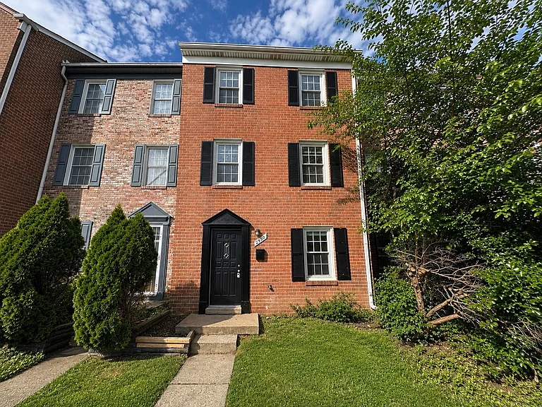 2930 Wetherburn Ct — Photo 1