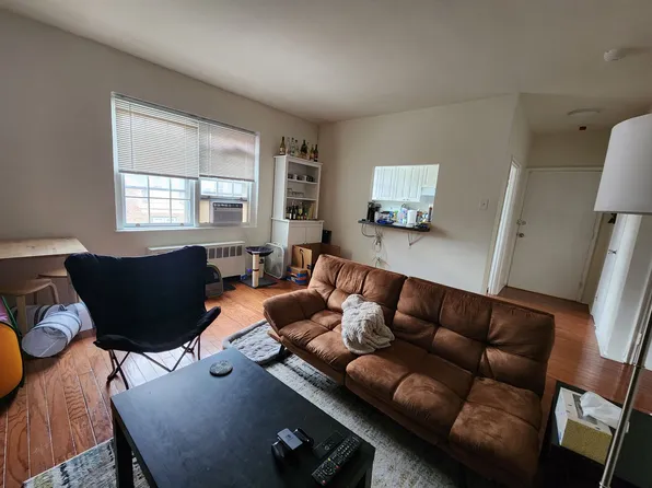 732 Melon Pl #F, Philadelphia, PA 19123