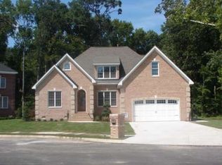 6 Harmony Ct, Hampton, VA 23666