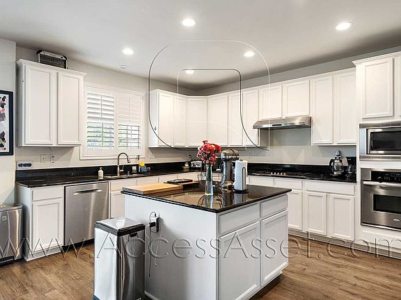 2nd image of 29398 Fall River Ln