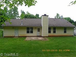 3rd image of 3992 Cherry Tree Dr