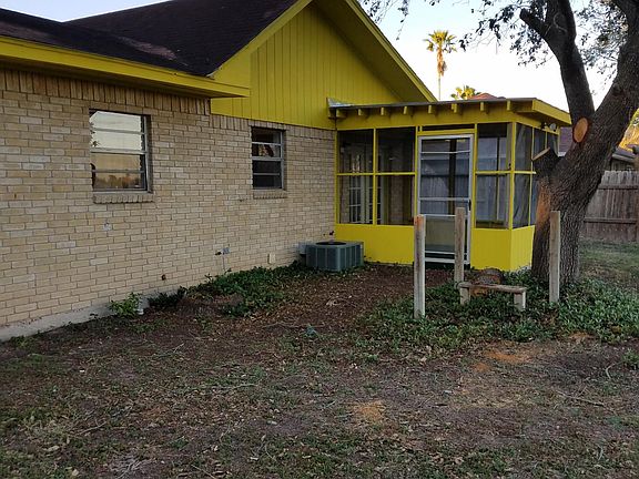 5th image of 26967 Lake Shore Dr