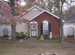 101 Royal Oak Dr, Dickson, TN 37055