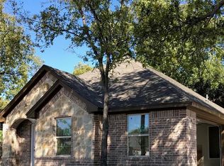 3100 Refugio Ave, Fort Worth, TX 76106