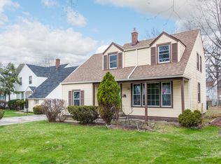 20115 Shakerwood Rd, Warrensville Heights, OH