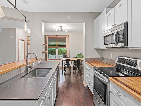 3rd image of 9620 Washington Blvd Unit 1