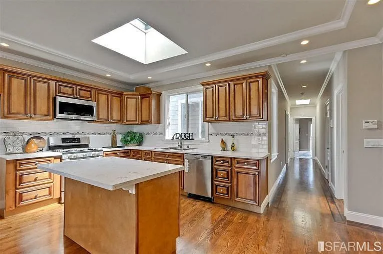 3 bed, $4,500 — Photo 4