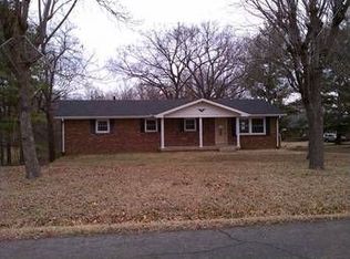 98 Mimosa Dr, Springfield, TN 37172