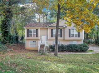2376 Chestnut Log Dr, Lithia Springs, GA 30122