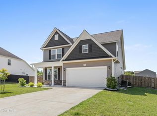 840 Tuscarora Trl, Jacksonville, NC 28546