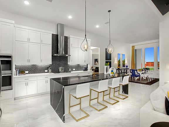 The Lauren II Kitchen