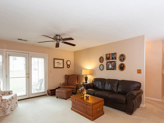 2nd image of 1757 Waterstone Blvd APT 102