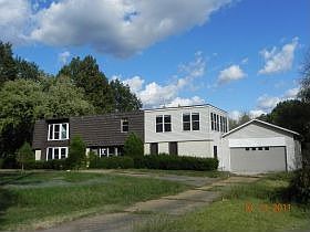 1st image of 11708 Poggemoeller Ave