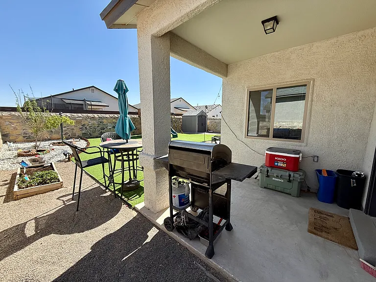 14760 Mike A Mendoza Ave — Photo 18