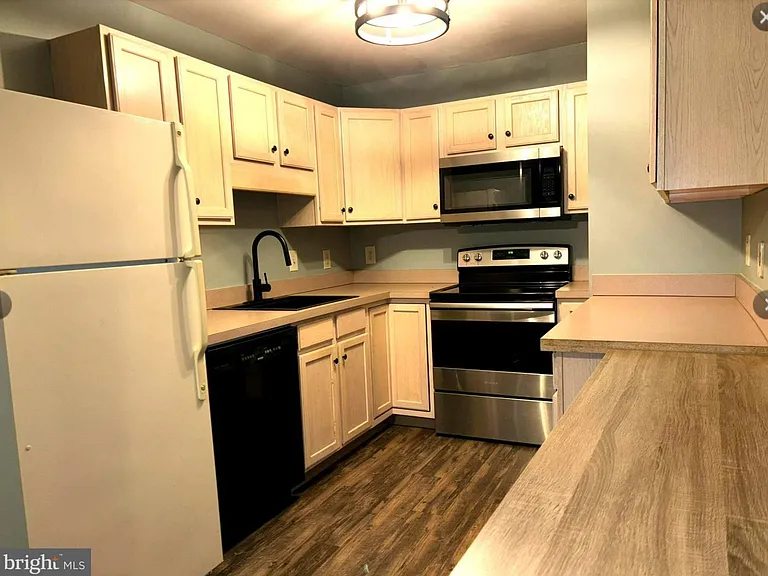 706 Horseshoe Dr #706 — Photo 7