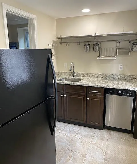 5520 Southampton Dr — Photo 16