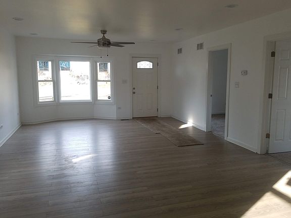 5th image of 26 Clairmont Ave