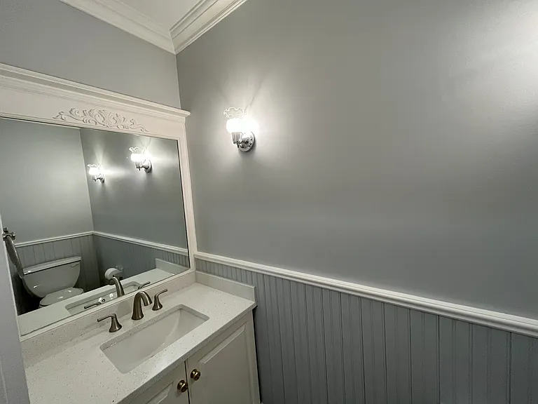 2417 Stanhope Ct — Photo 12