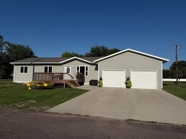 108 N Tibbetts St, Mount Vernon, SD 57363