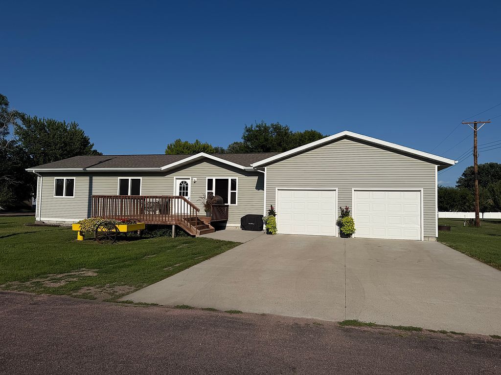 108 N Tibbetts St - Property Image