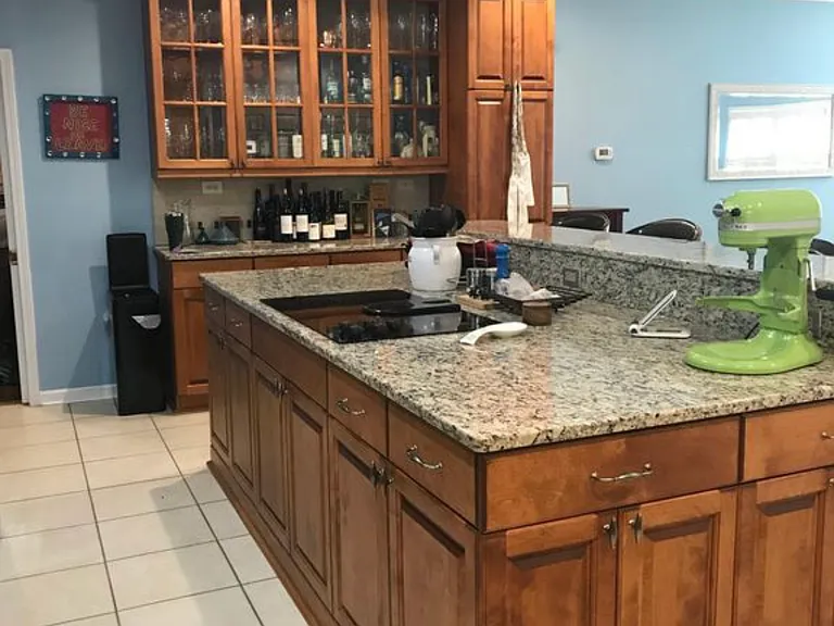 1102 Vista Trl — Photo 8