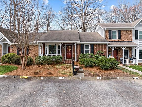 3rd image of 48 Brandy Ct