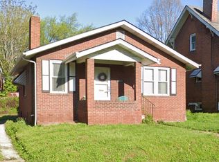 1095 Pennsylvania Ave, Saint Louis, MO 63130
