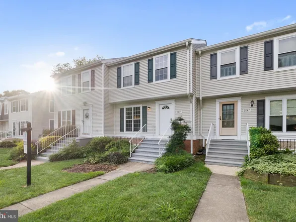 2845 Burgundy Pl, Woodbridge, VA 22192