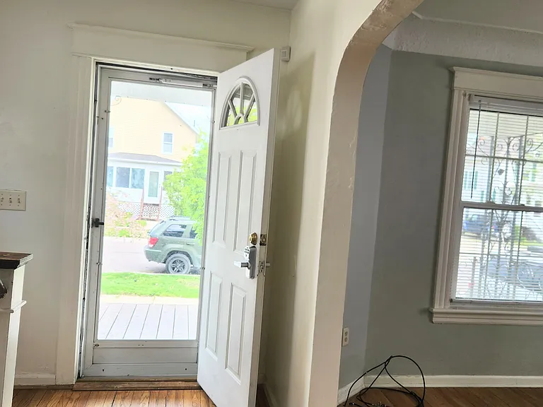 307 Riverview Ave — Photo 6