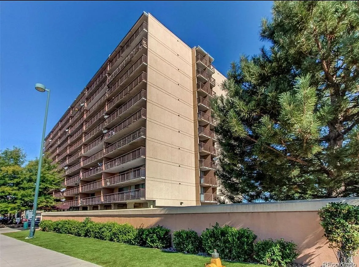 Building Photo - 2225 Buchtel Blvd #1104