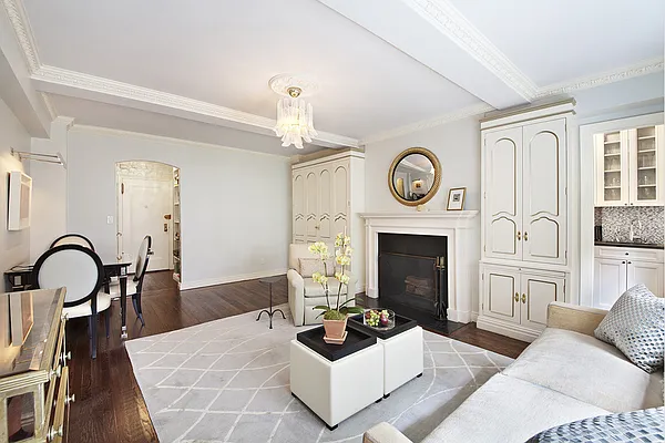 Sold by Stribling | media 17