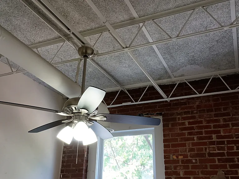 128 N Hill St #B — Photo 8